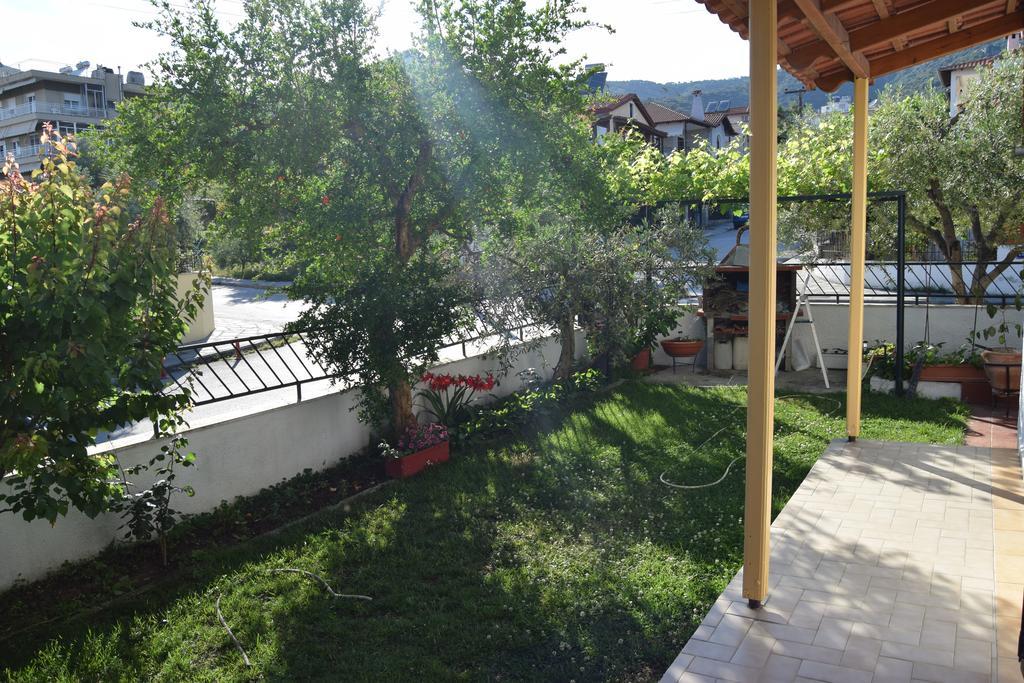 Beautiful Home By The Sea PalaiónTsiflíkion 외부 사진